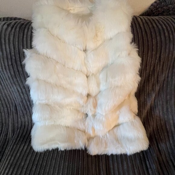 White 100% Ostrich Hair Fur Trim Sleeveless Lined Open Front Vest - Picture 11 of 13